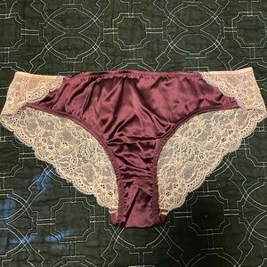 NWOT Samantha Chang silk & lace bikini panties